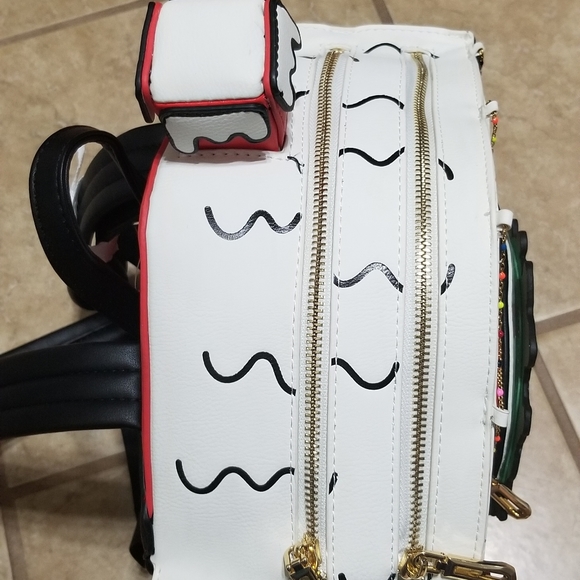 Her Universe Sanrio Hello Kitty & Friends Christmas Holiday House Mini Backpack - Picture 6 of 9